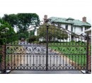 Mẫu cổng sắt đẹp phù hợp thiết kế nhà sân vườn