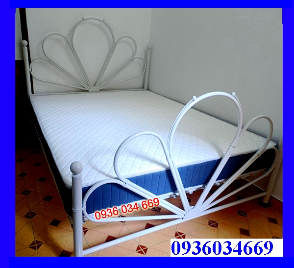 giường sắt