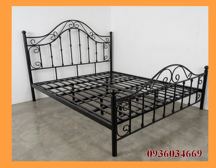 giường sắt tân cổ điển