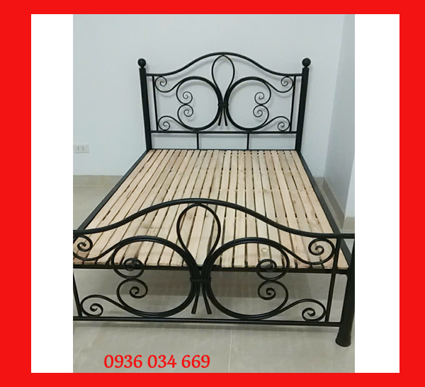 làm giường sắt theo yêu cầu